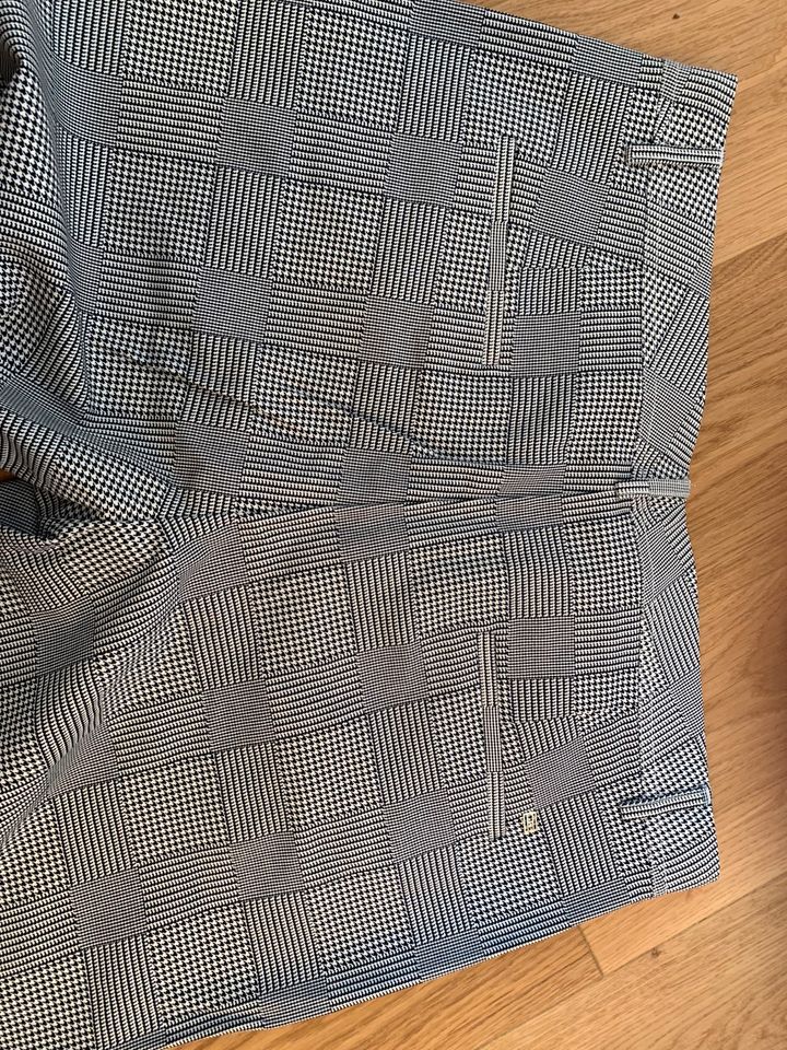 Tommy Hilfiger Chino, 14, XL in Lingen (Ems)