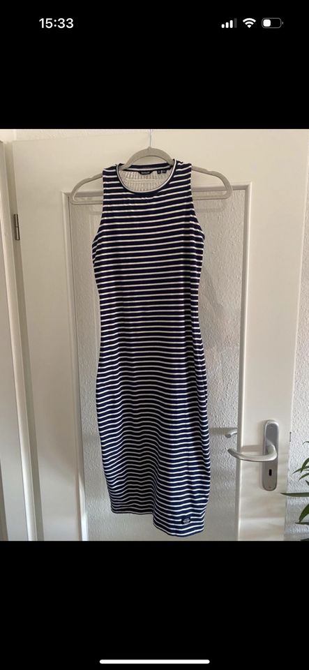 Superdry Kleid sexy Gr. 38 blau Top Zustand in Potsdam