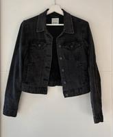 figurbetonte Jeansjacke von Pull&Bear in grau Bremen-Mitte - Ostertor Vorschau