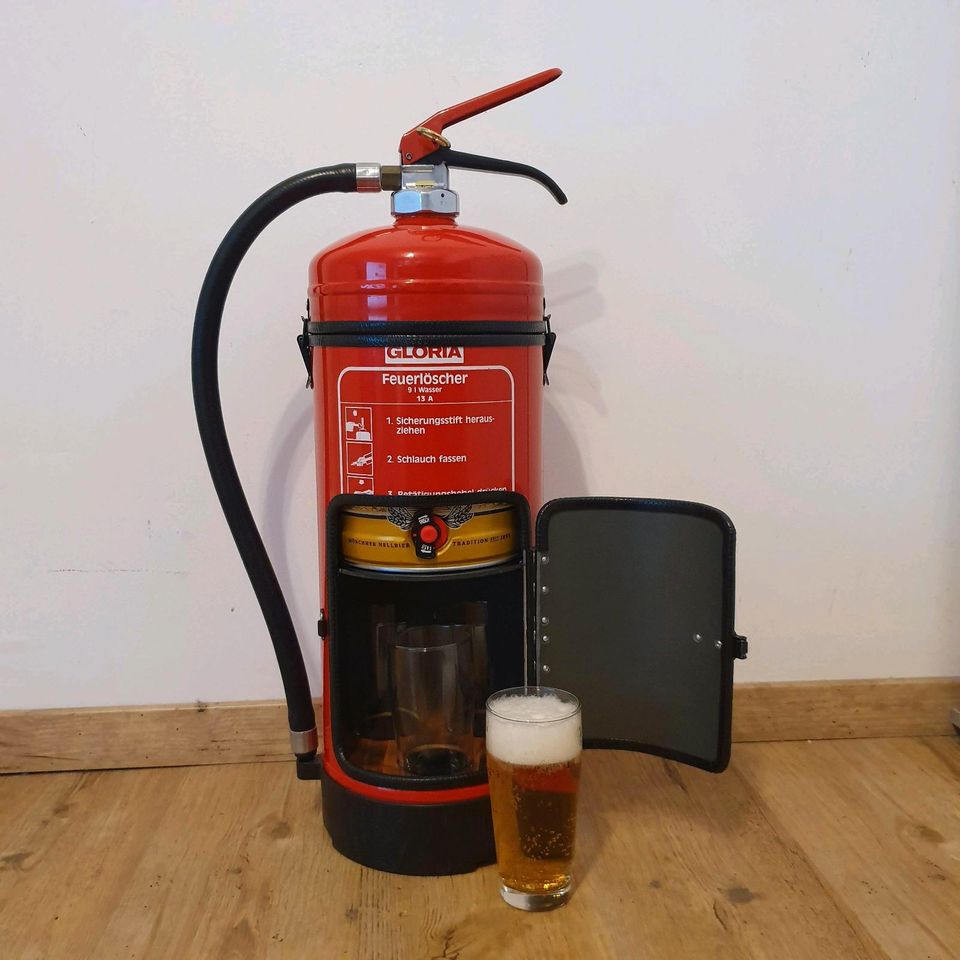 Feuerlöscher Bierfass Minibar Original Geschenk in Augsburg