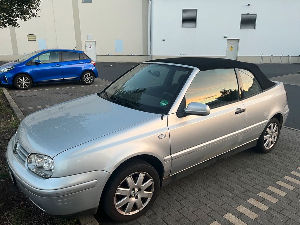 Golf IV Cabrio - guter Zustand in Dresden