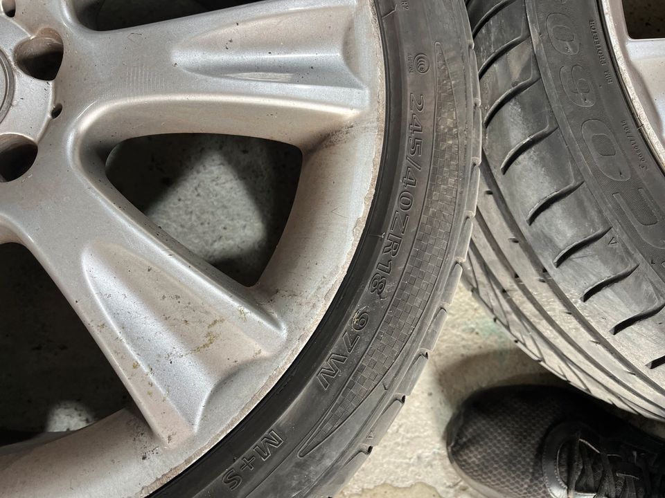 Mercedes W219 CLS Alufelgen 18 Zoll Misch Radsatz Reifen in Bretzenheim
