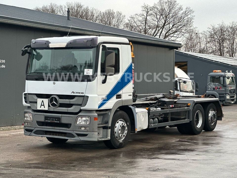 Mercedes-Benz Actros 2541 6x2 Euro5 HIAB-Abrollkipper in Legden