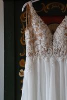 Brautkleid Weiß Ivory Spitze von Fevronia Bayern - Baldham Vorschau