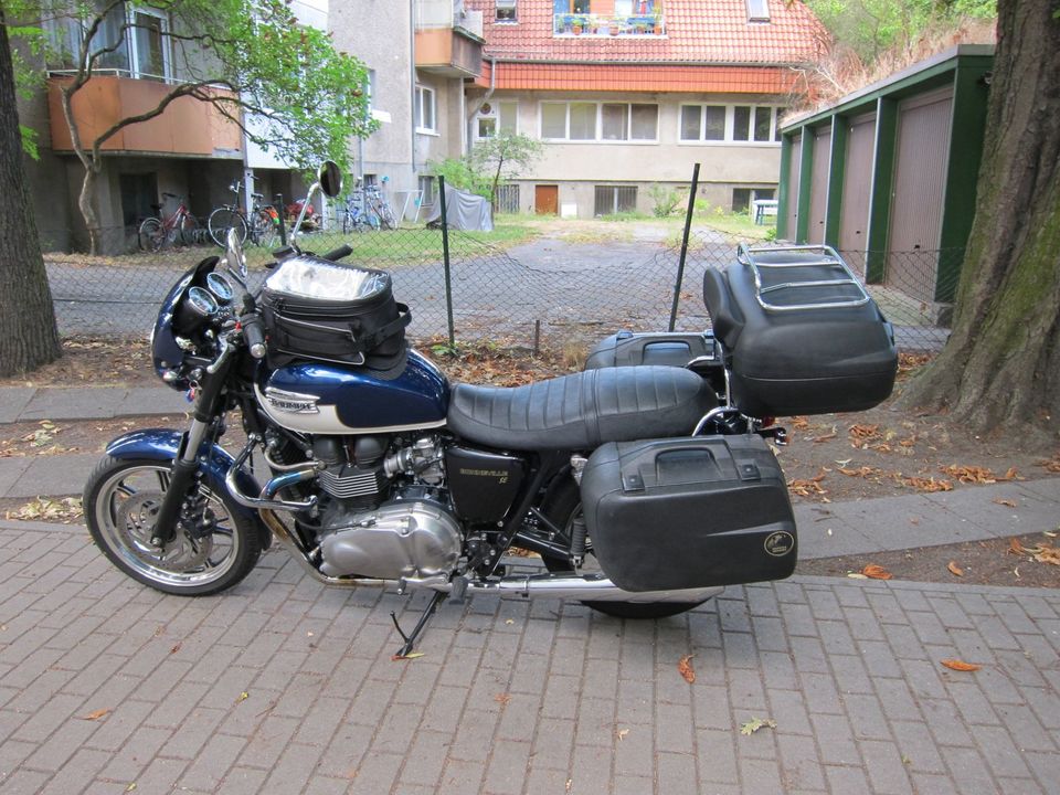 Triumph Bonneville SE (Garagenfahrzeug) in Berlin