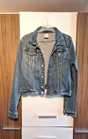 stylische Damenjeansjacke von H&M | Größe M Bayern - Vohenstrauß Vorschau