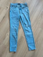 Calvin Klein Jeans Damen hellblau Größe 26 - Neu!! Nordrhein-Westfalen - Tönisvorst Vorschau