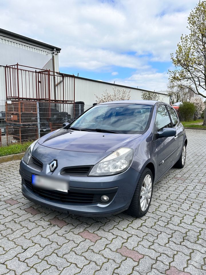 Renault Clio 3 Automatik 2007 in Hannover