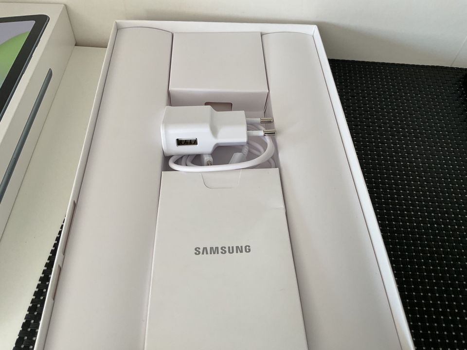 Samsung Galaxy Tab S6 Lite • 64GB in Dresden