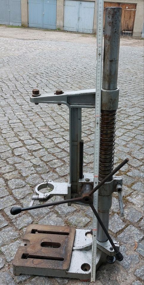 Bohrmaschinenständer in Eisenhüttenstadt