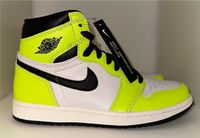 NIKE Air Jordan 1 Retro High OG Volt/Black-Sail (38) Bayern - Gilching Vorschau