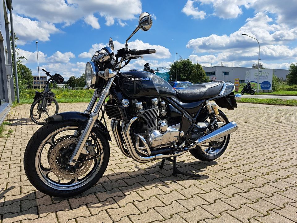 Kawasaki ZR 1100 Zephyr - auch Ankauf unter www.motorradx.de in Bramsche