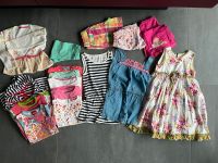 Kleiderpaket für Mädchen in Größe 98 Nordrhein-Westfalen - Mülheim (Ruhr) Vorschau