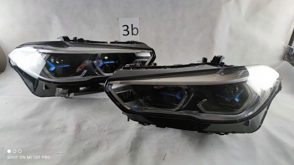 BMW X5 G05 X6 G06 LASERSCHEINWERFER LINKS RECHTS SET in Neu-Isenburg