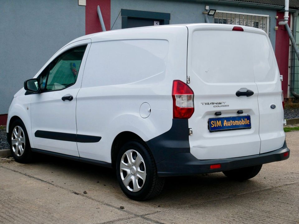 Ford Transit Courier Trend in Rostock