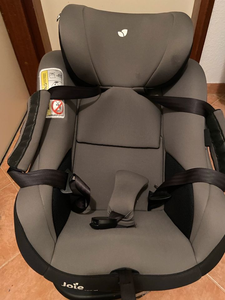 Jolie Kindersitz Spin 360 GTI i-Size in Kirchheim bei München