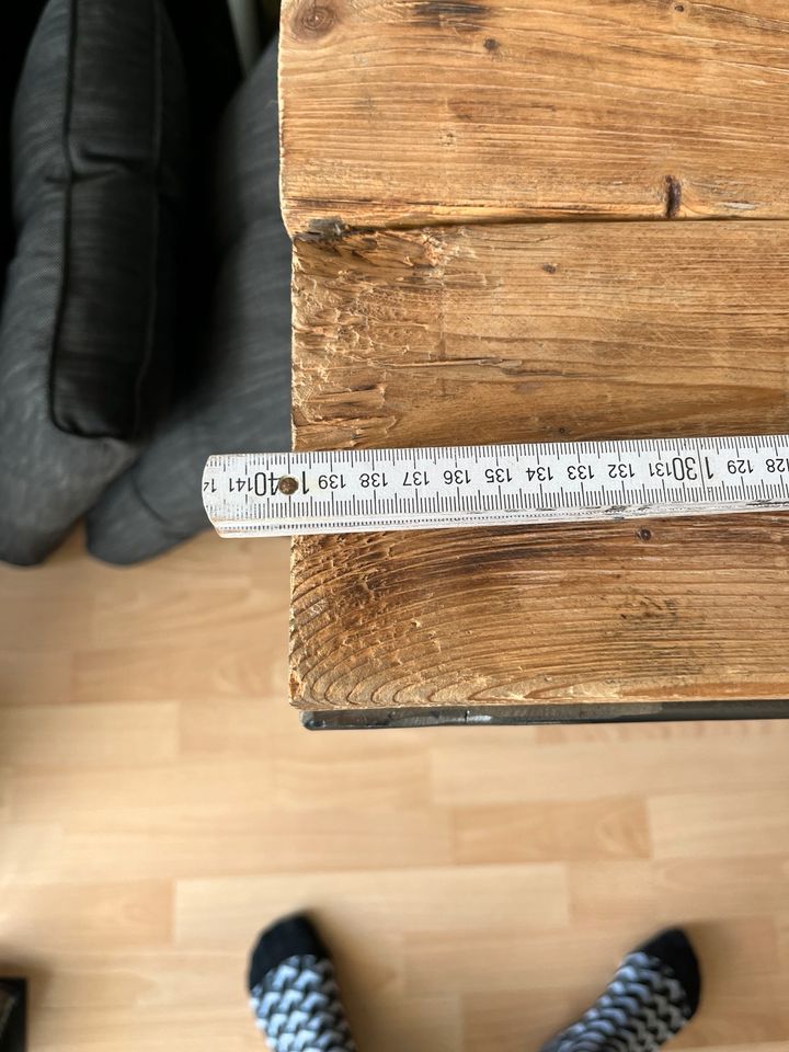 Tisch - 140 - Echt Holz in Neuss