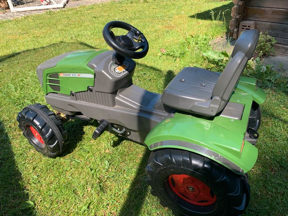 Fendt Trettraktor groß in Neumünster