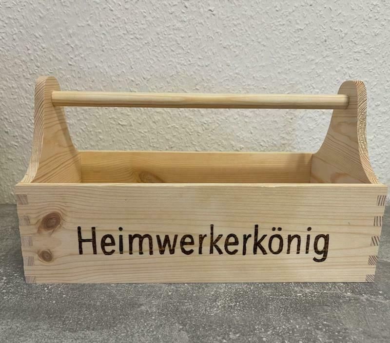 Personalisierte Werkzeugkiste in Hainichen