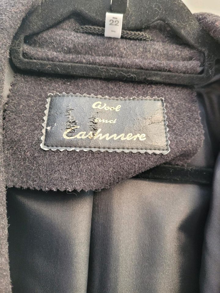 Mantel Damen Größe 22 in schwarz grau Wool Cashmere in Stoltebüll