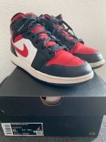 Nike Air Jordan 1 mid Größe 38,5 inkl. Originalkarton Baden-Württemberg - Hilzingen Vorschau