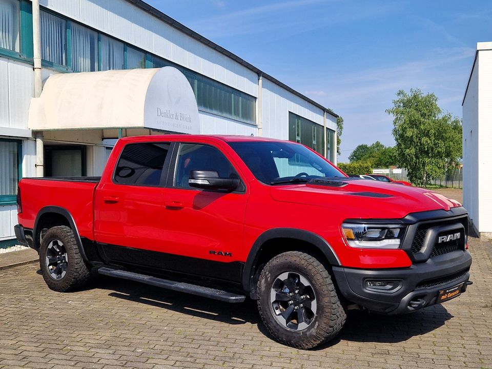 Dodge RAM 1500 REBEL 5.7l Hemi, 5. Gen., Crew-Cab, LED in Fröndenberg (Ruhr)