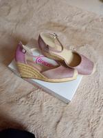 Keilpumps Pumps mit Keilabsatz rosé glitzernd Gr. 38 * NEU * Rheinland-Pfalz - Wörth am Rhein Vorschau