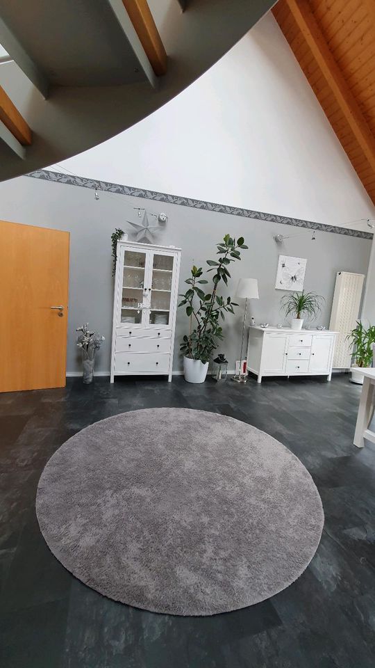 Moderne, sonnige Maisonette-Wohnung im Herzen von Freisen zu verk in Freisen