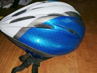 Neuwertiger  Belüfteter Fahrradhelm  Gr. L/M in blau-silber Bayern - Arnstorf Vorschau