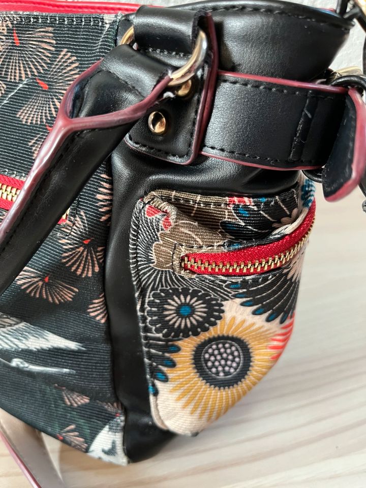 Handtasche Desigual/ Mcbee Mini Japan Fresh - 2000/Schwarz in Hameln