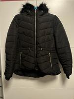H&M Winterjacke Essen - Essen-Kray Vorschau