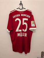 FC Bayern München Trikot mit Müller 25 und Meister Patch Rheinland-Pfalz - Trier Vorschau
