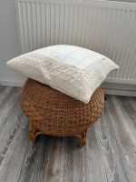 Hocker aus Rattan mit Sitzkissen Thüringen - Hohes Kreuz Vorschau