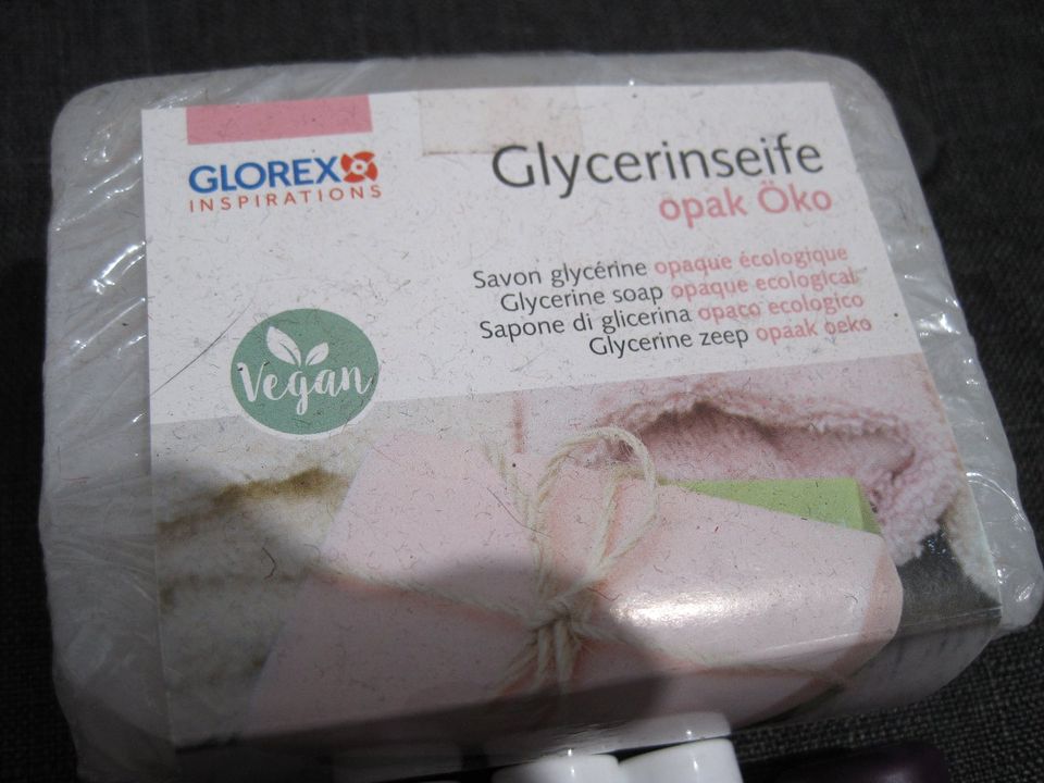 Glorex Glycerin Seife Öko 500g opak + Rayher Seifenfarbe + Duft in Bücken