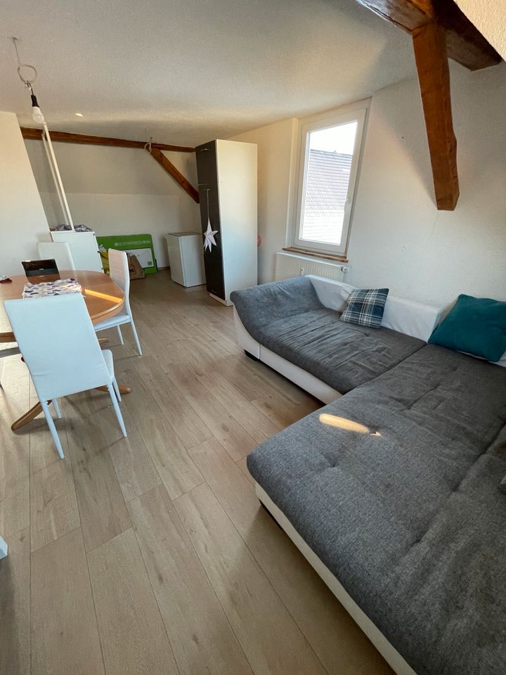 schöne 3 Zimmer Dachgeschoss Wohnung in Dürmentingen