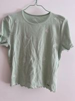 Hollister T-Shirt (größe M)Pastell-grün mit weisen Blumen Muster Kr. München - Neubiberg Vorschau