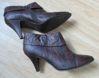 Stiefeletten Absatz 7cm rotbraun/schwarz Gr. 40 - nicht getragen Dresden - Gorbitz-Süd Vorschau