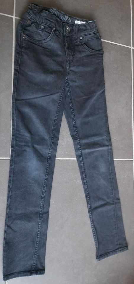 4 Jeans Skinny Fit Gr. 140/146 Mädchen in Oedheim