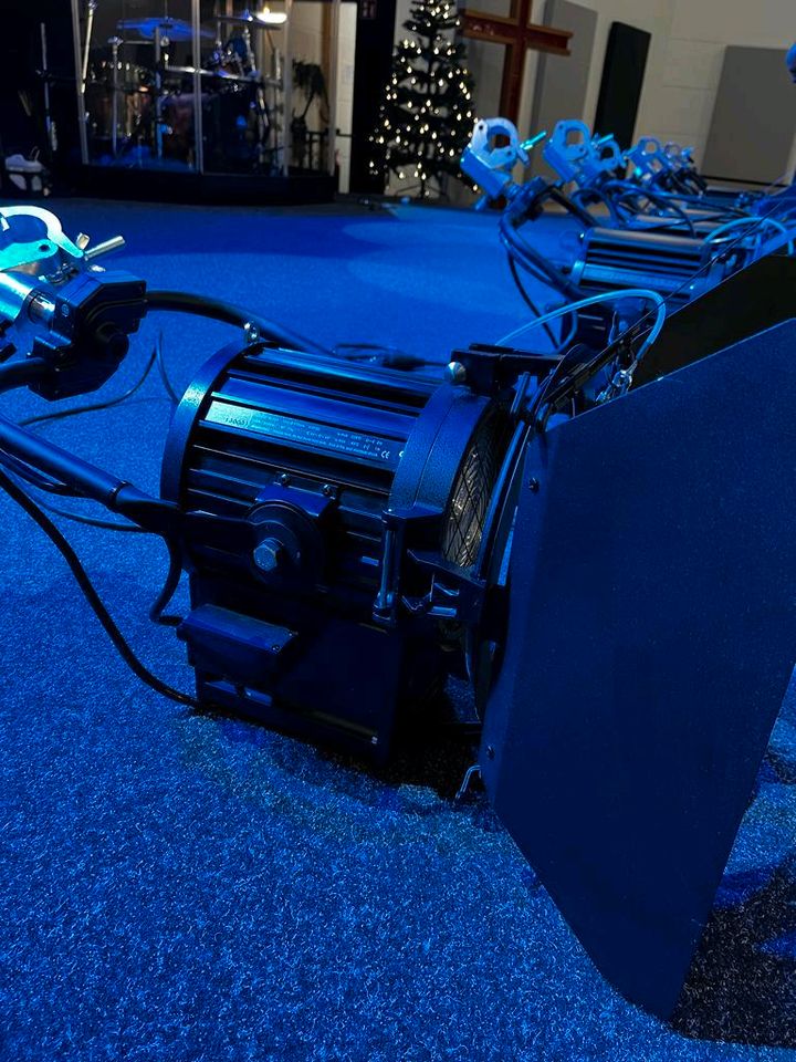 Filmgear Scheinwerfer 4x2kw und 4x1kw +Smartrack in Nürnberg (Mittelfr)