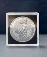 1 Unze Silbermünze Britannia 2024 in Anlaufschutz Kapsel Frankfurt am Main - Preungesheim Vorschau