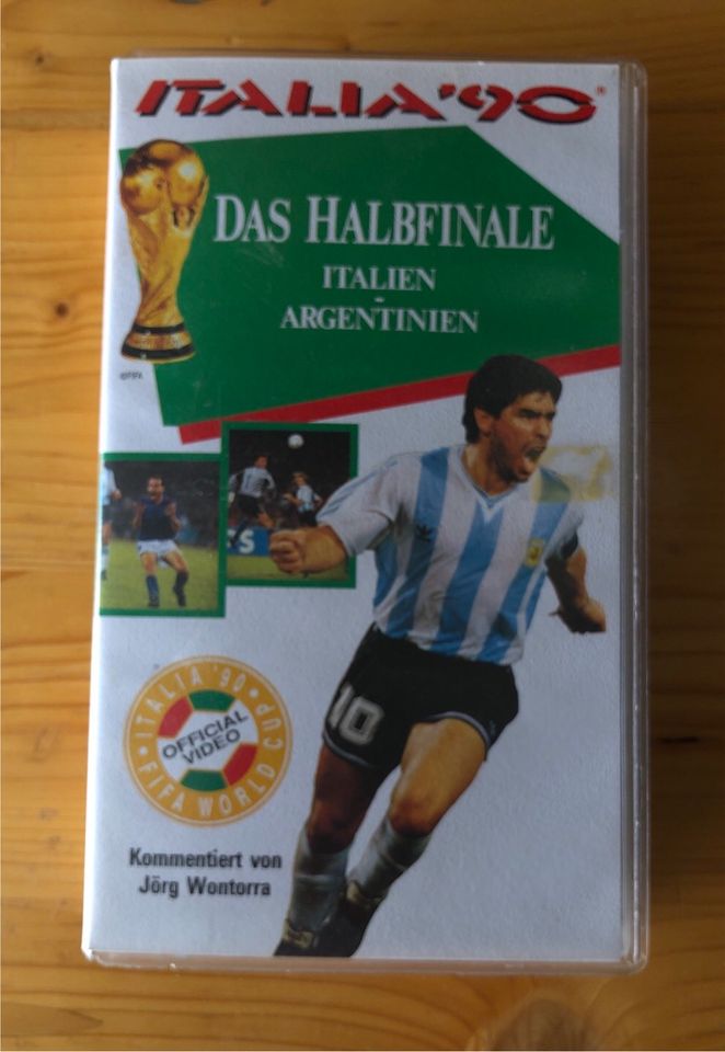 Weltmeisterschaft 1990 Italien Argentinien Fußball Halbfinale VHS in Zerbst (Anhalt)