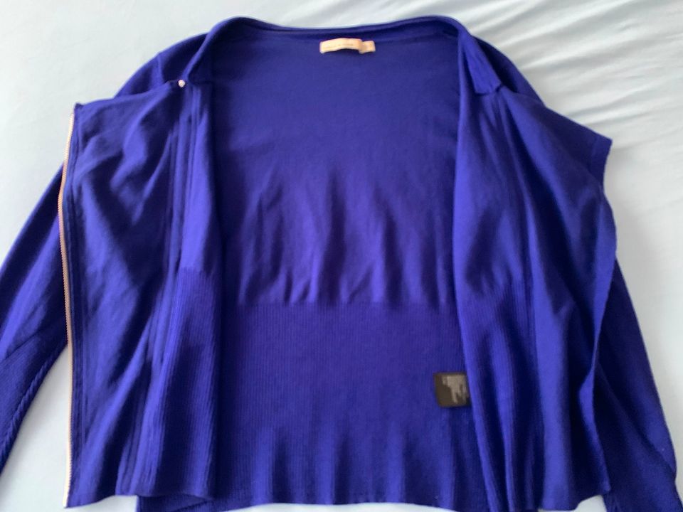 kurze Damen-Jacke von Karen Millen mit Reißverschluß, blau, Gr. 3 in Düsseldorf