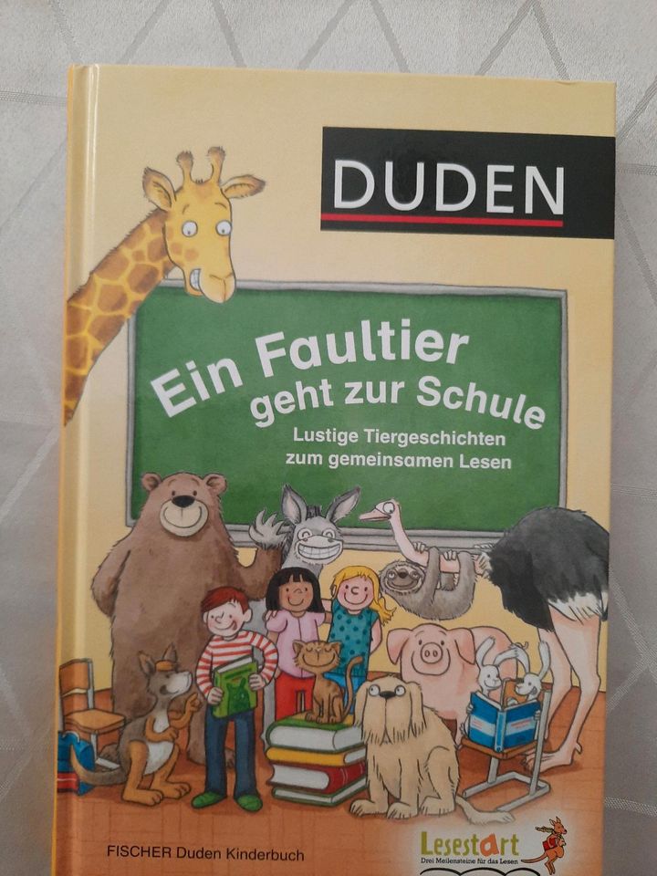 Buch,Duden, ein Faultier geht zur Schule in Nördlingen