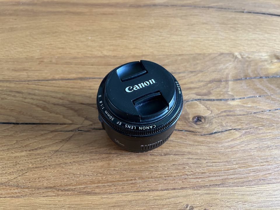 CANON Objektiv EF 50mm f/1.8 II,  DSLR in Hamburg