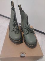 Dr. Martens Schuhe 1460 Pascal grün mit weiches Leder ☆NEU☆ Nordrhein-Westfalen - Krefeld Vorschau