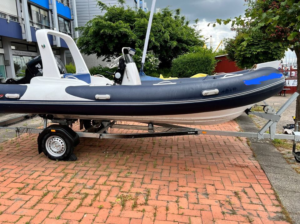 Motorboot mit 60 PS Motor (NEU) Schlauchboot RIB 520 in Hamburg