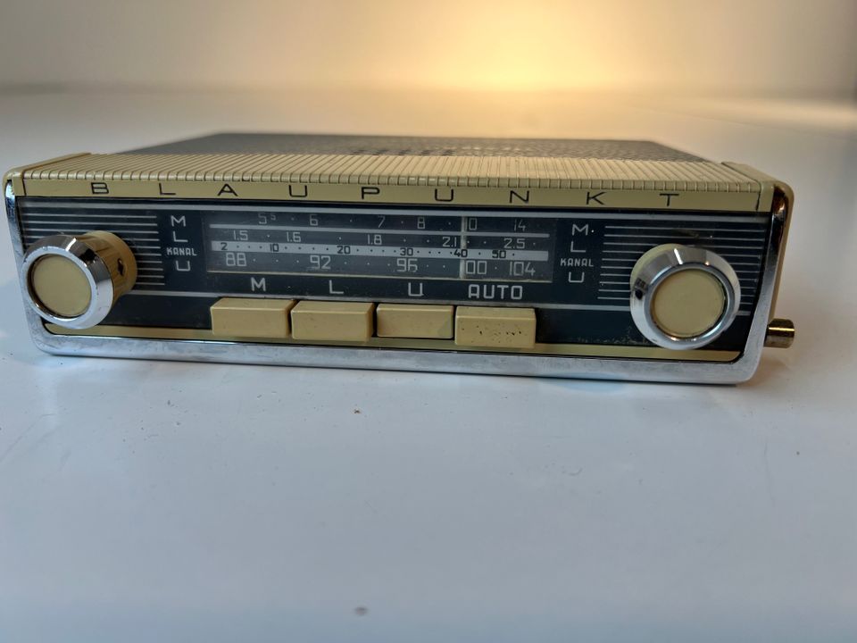 BLAUPUNKT MAINZ AUTORADIO für OLDTIMER um 1960 in Berlin