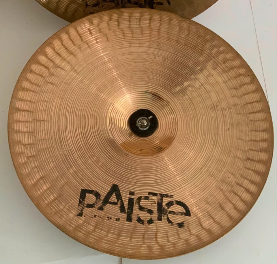 Schlagzeug Zubehör, 2 x 2(4 Stück) PAISTe (A + B). in Krefeld