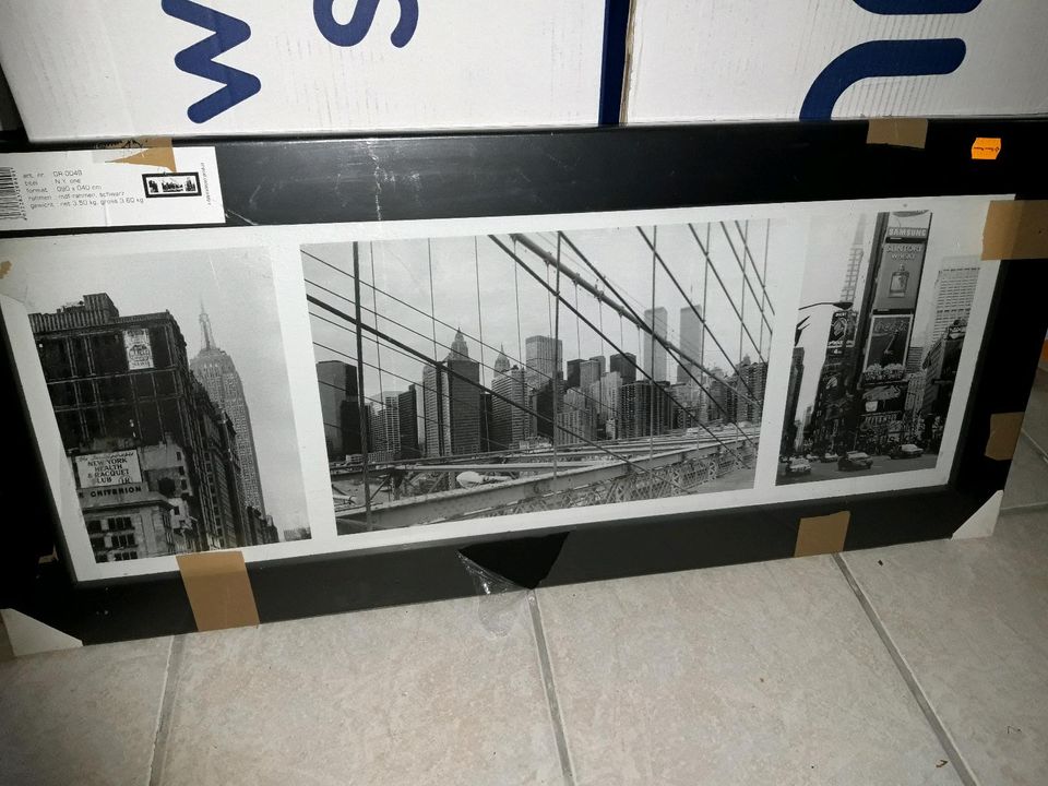 Bild New York Skyline Bilderrahmen schwarz Neu in Döllstädt
