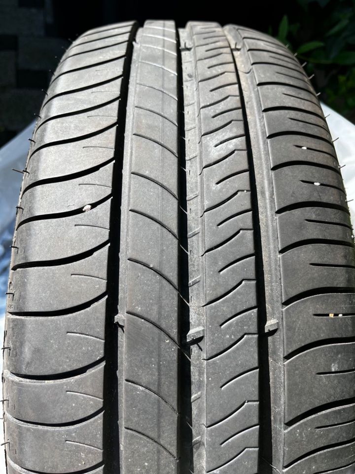 Michelin Sommerreifen - 205/60 R16 96H - neuwertig in Kirchberg an der Murr